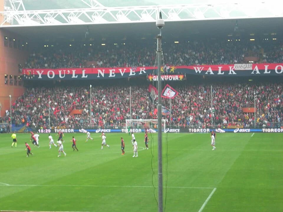 Arquibancada do Genoa durante uma partida contra o Lecce em 2011